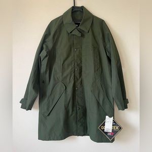 Goldwin GORE-TEX Bal Collar Coat
GL00302 / CYPRESS GREEN / S